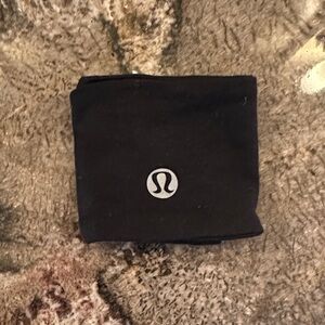 Lululemon Black Armband with pocket